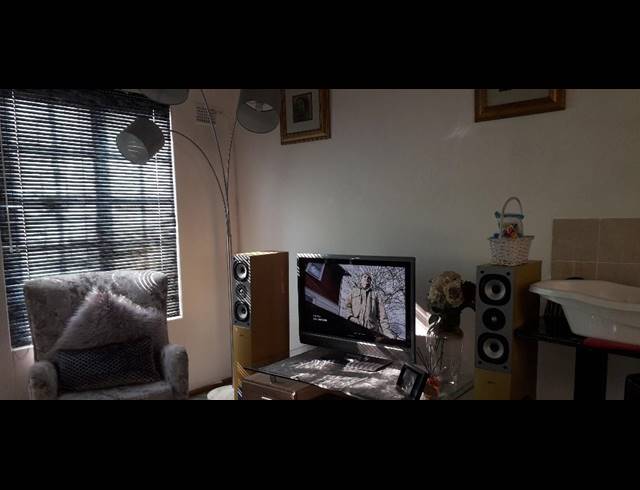 3 BEDROOM DUPLEX RENTED IN CAVERSHAM GLEN